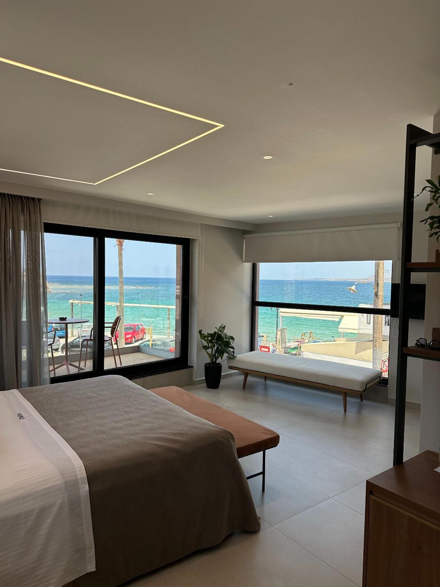 חאניה Theta Boutique Hotel מראה חיצוני תמונה