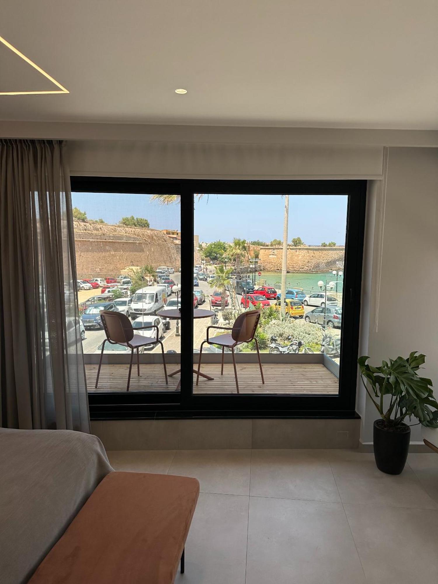 חאניה Theta Boutique Hotel מראה חיצוני תמונה