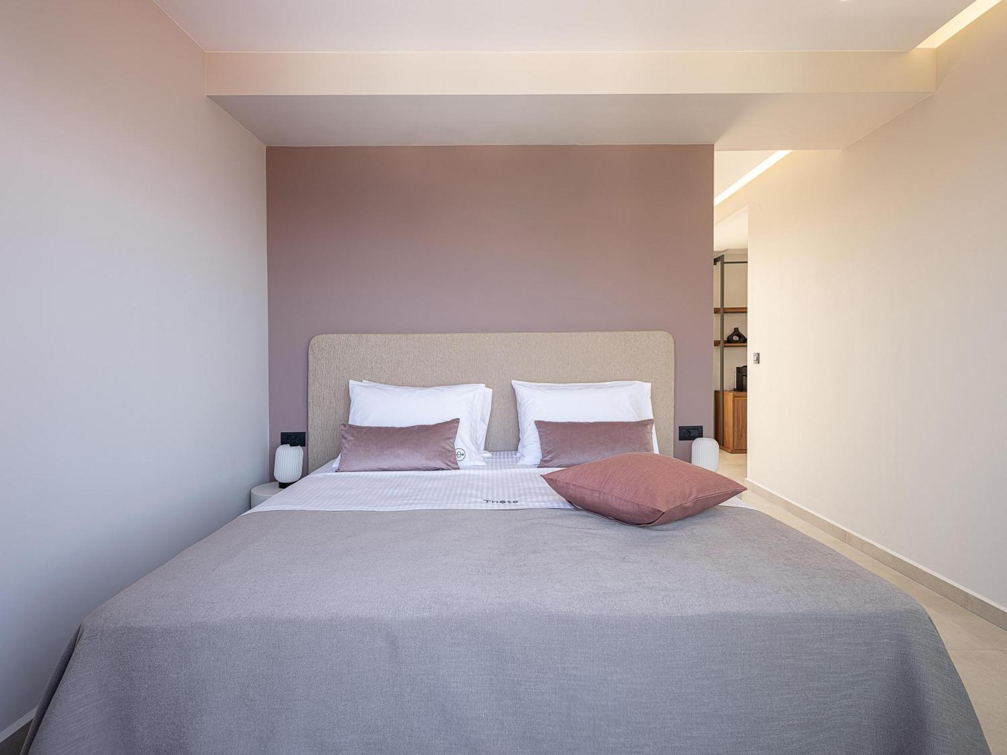חאניה Theta Boutique Hotel מראה חיצוני תמונה