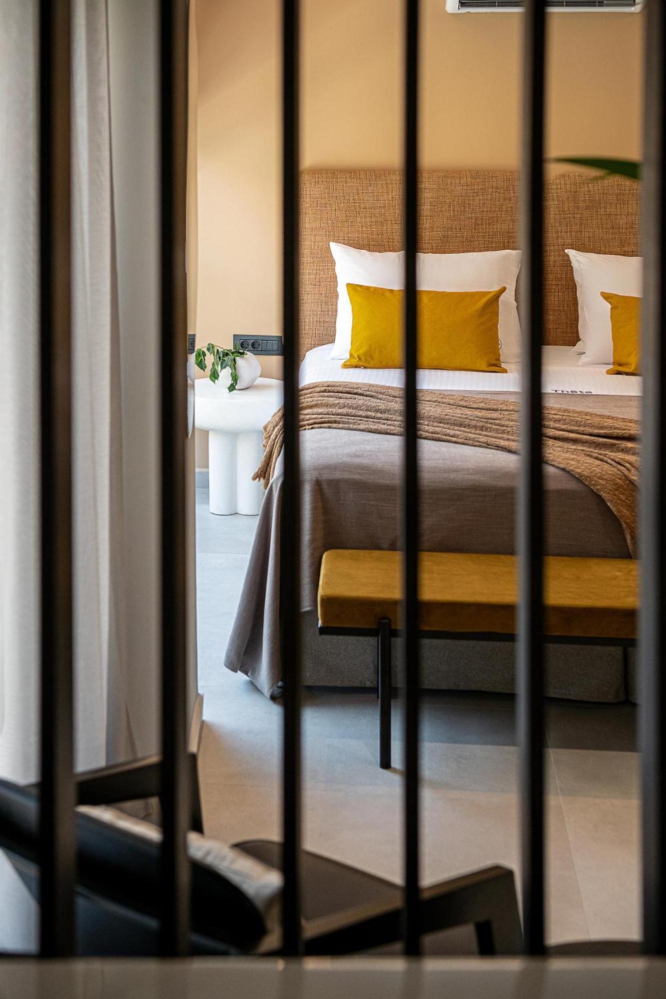 חאניה Theta Boutique Hotel מראה חיצוני תמונה